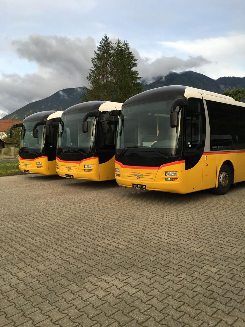 MAN Lion's Regio Busse im Postbus-Design